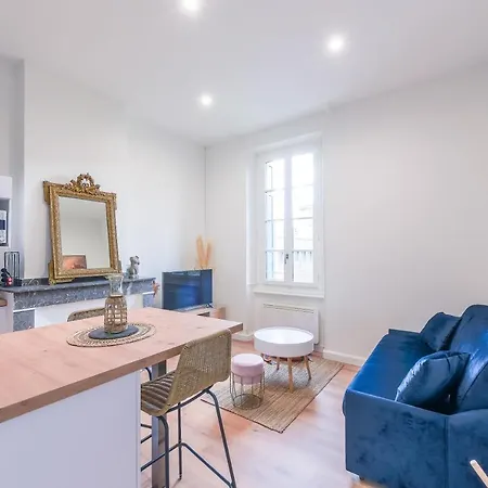 Romantique Duplex Au Pied De La Cite * 卡尔卡松