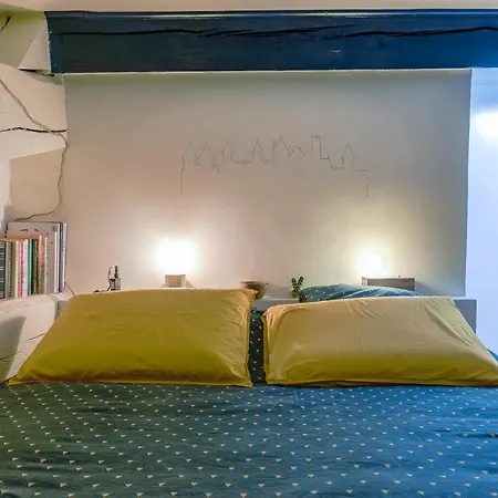 Romantique Duplex Au Pied De La Cite * 卡尔卡松