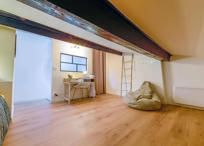 Apartamento Romantique Duplex Au Pied De La Cite *